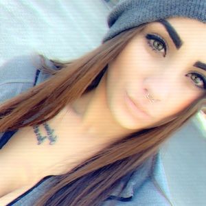 Meet your Posher, Dana